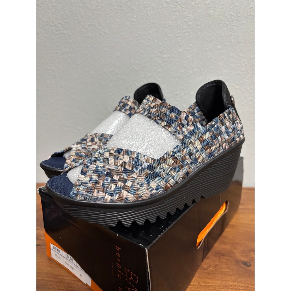 Bernie Mev Hallie Navy Camo Woven Wedge Sandals Size 36 US 5-5.5